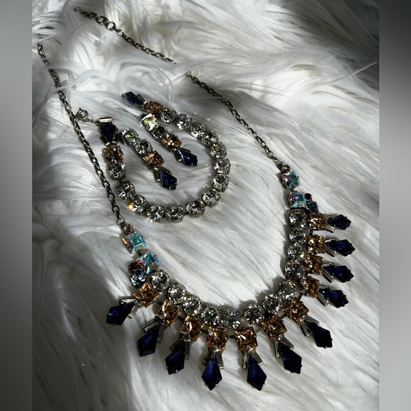 Purple and Champagne Sparkly Sorrelli Set - Picture 8 of 9